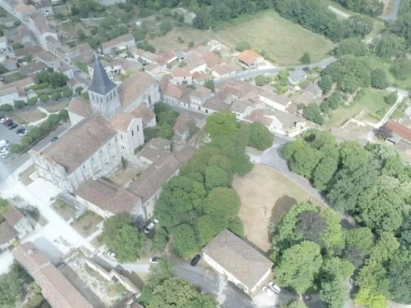 vue aérienne de l'abbaye